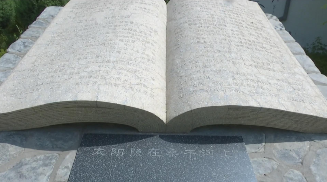 丁玲2.png