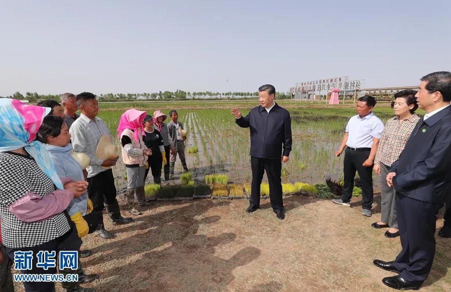 “只要有信心，黄土变成金”——习近平论打赢脱贫攻坚战决心信心