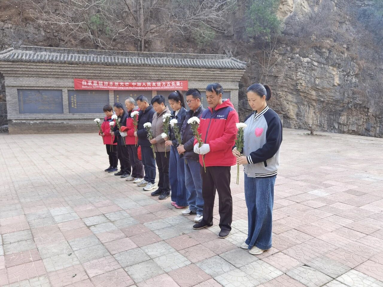 会员动态 | 白银坨景区开展祭奠革命先烈活动